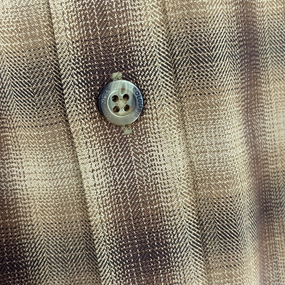 Columbia XCO Long Sleeve Plaid Button Up Shirt Men’s Size XL Tall in Tan - Picture 6 of 11